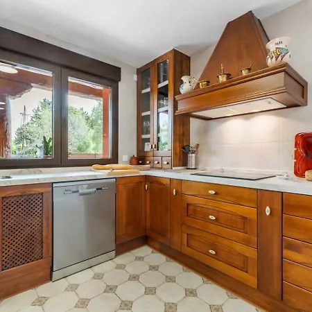 Estrena Nuestra Hebrero Casa de Campo Torrecaballeros